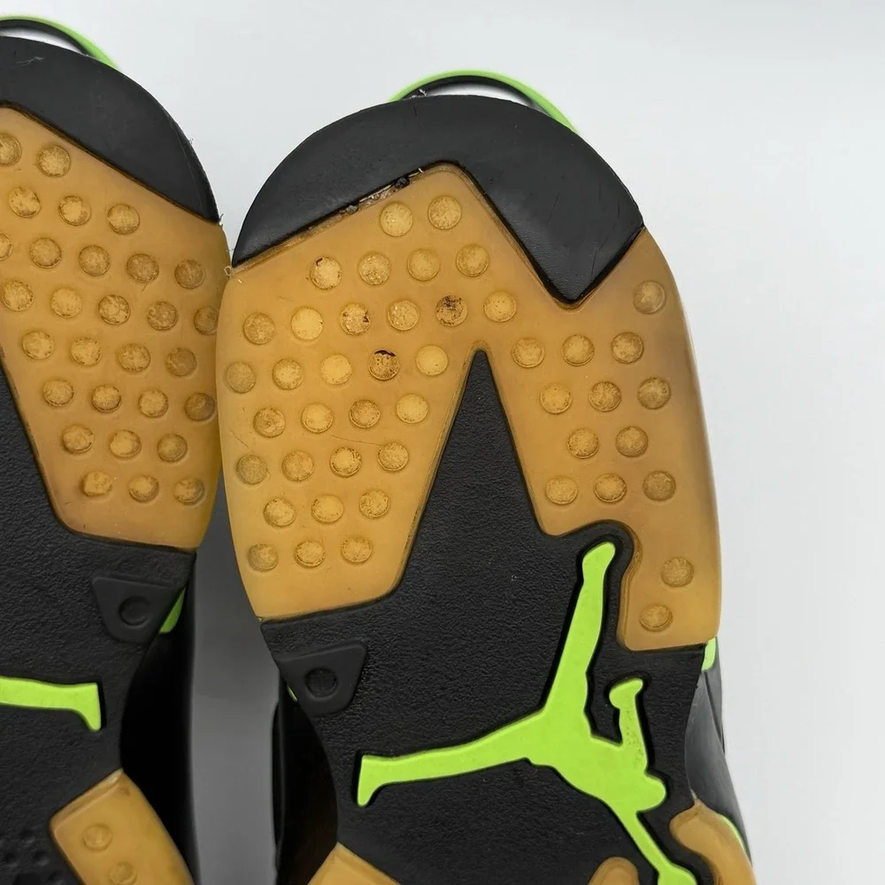 Nike Air Jordan 6 Retro Electric Green CT8529-003 Size 9.5M very clean!‎ NB